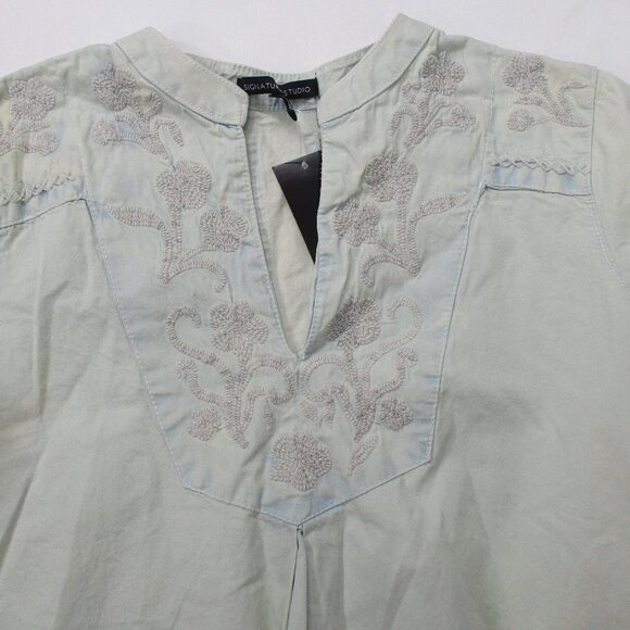 SIGNATURE STUDIO Embroidered Tunic Top NWT Small💥 - Picture 7 of 8